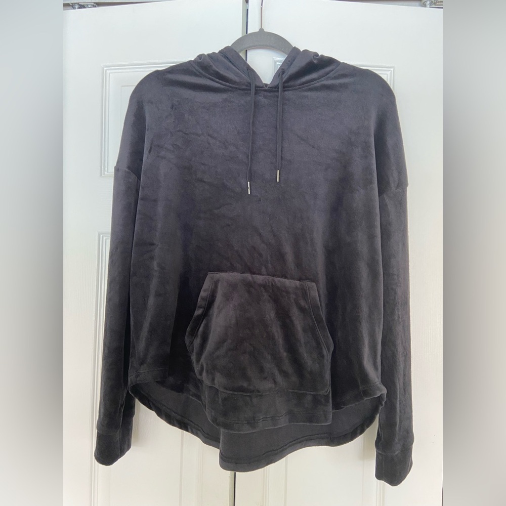 Room Service Women's Black Velour Oversized Hoodie Pajama Top L